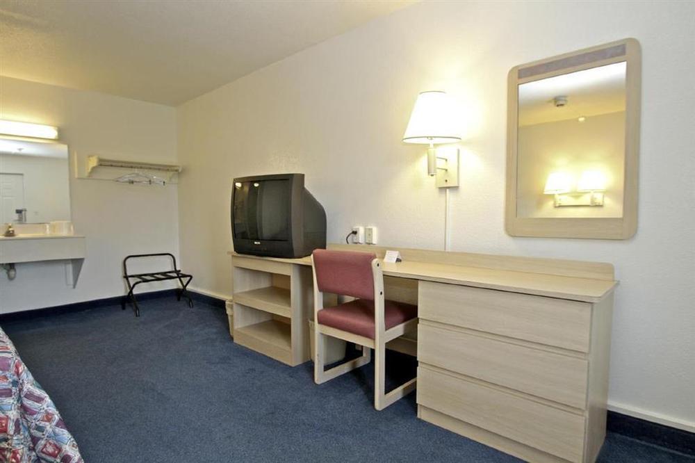 Motel 6-Leominster, Ma Room photo